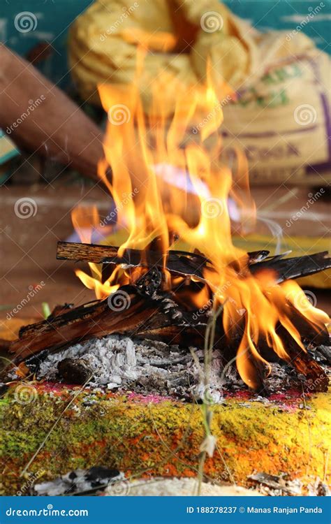 Hindu wedding vivah Yagya stock image. Image of marriage - 188278237