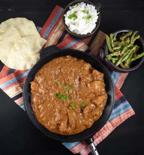 Simple Homemade Butter Chicken Curry (from scratch)