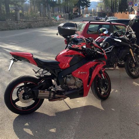 Vendo Honda Cbr Rr Fireblade Usata A Ascoli Piceno