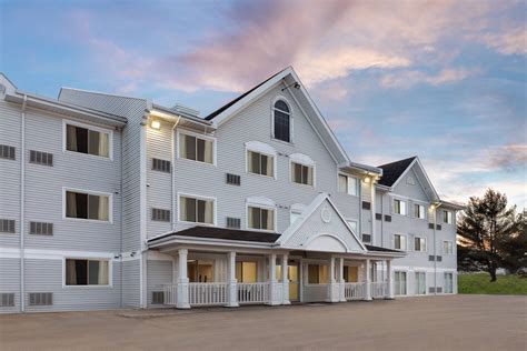 Ramada by Wyndham Miramichi New Brunswick | Miramichi, NB Hotels