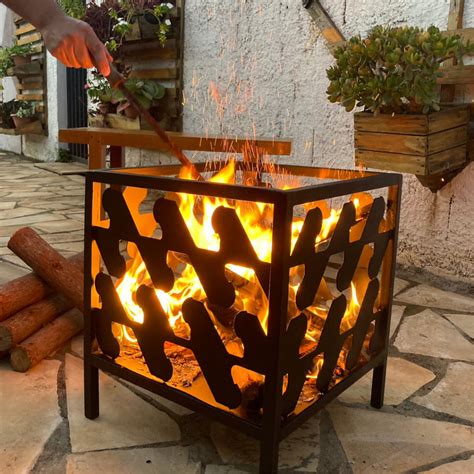 Lareira A Lenha Portatil - Lareira Externa A Lenha Portátil Em Aço Carbono Rustica | Shopee Brasil