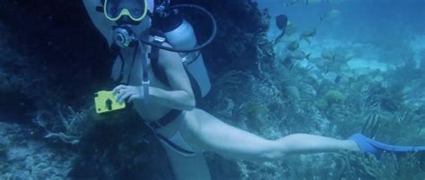 Nude Video Celebs Auretta Gay Nude Zombi