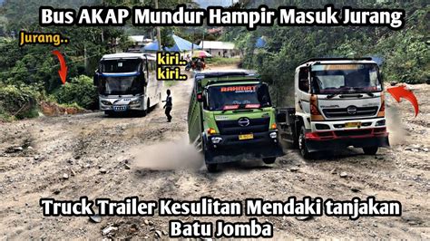 SEMAKIN EKSTRIM Truk Trailer Kesulitan Nanjak Bus AKAP Mundur