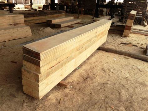 Rectangular Brown Pine Wood Planks For Furniture At Cubic Feet