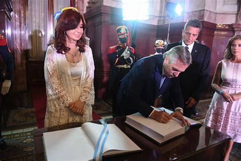 Que Dijeron Con Sus Gestos Alberto Fernández Y Cristina Kirchner En La Apertura Del Congreso