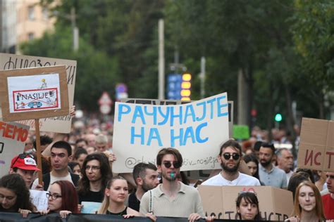 Ra Unajte Na Nas Deseti Protest Srbija Protiv Nasilja I