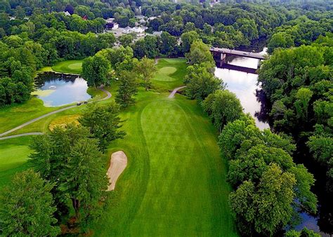 Home - The Country Club of Farmington