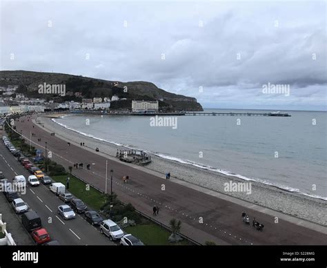 View of Llandudno promenade Stock Photo - Alamy