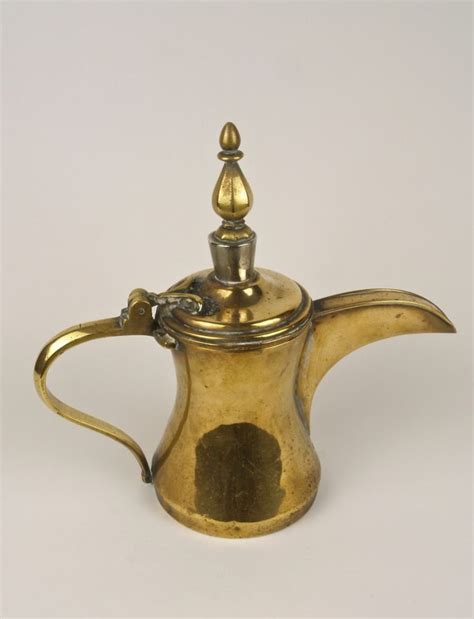 AN ORIGINAL EARLY MID 20TH C ARAB BRASS DALLAH COFFEE POT Snow Cone