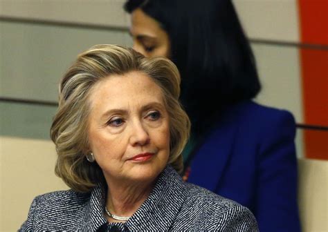 5 Things We Learned About Hillary Clintons Private Emails Cbs News