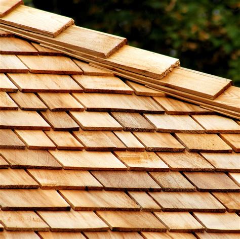 Home Roofing And Siding Cedar Shingles And Shakes