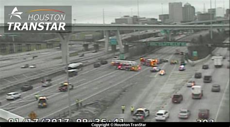 Pedestrian killed on I-45 near downtown | khou.com