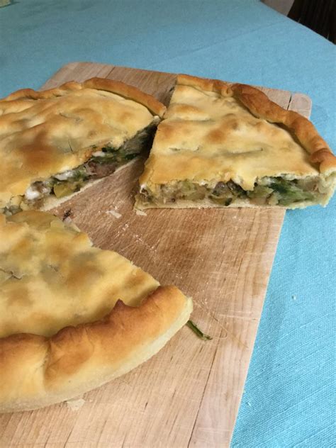 Focaccia Con Scarola Torta Salata Per Una Cena Rustica