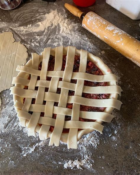 Lattice top pie | Lattice topped pie, Baking, Lattice