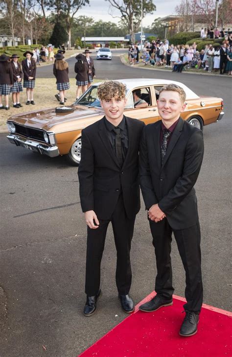 Harristown State High School Year 12 formal for 2023 | Gallery