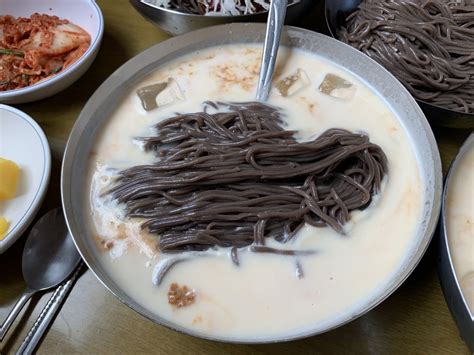 Kong Guksu Noodles In Cold Soybean Soup Venues In Jeonju Geumam Dong