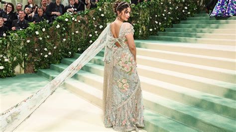 Met Gala 2024 Alia Bhatt’s Met Gala Sari Took 163 Craftsmen 1965 Man Hours To Make