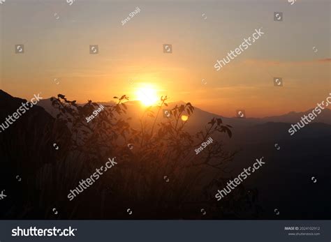 Beautiful View Sunrise Mountain Sky Sun Stock Photo 2024102912 ...