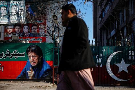 Pakistan election: Nawaz Sharif seeks coalition talks as his party ...