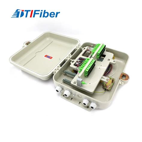 Rain Resistant 32 Core Outdoor FTTH Splitter Distribution Box