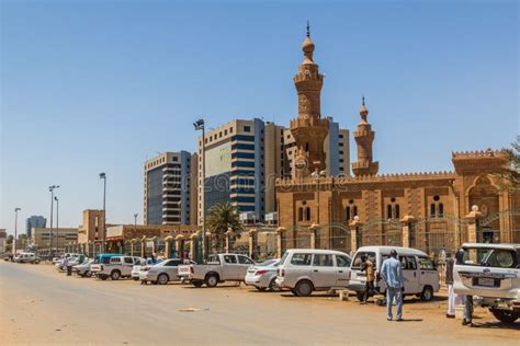 KHARTOUM, SUDAN - MARCH 8, 2019: Grand (Al Kabir) Mosque in Khartoum ...