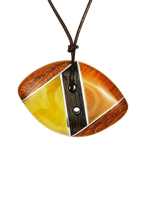 Подарочная упаковка, косметика, средства для чистки серебра и другое