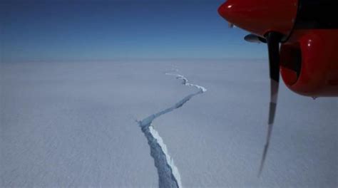 Not Cias Iceberg Do Tamanho De S O Paulo Se Desprende Na Ant Rtica