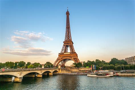 6 Best Hotels Near The Eiffel Tower | TravelAwaits