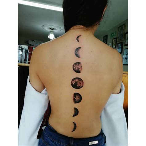 Tatuajes De Lunas Las Mejores Imágenes Y Fotos De Los Tatuajes De