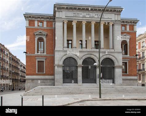 Prado art museum exterior Madrid, Spain Stock Photo - Alamy