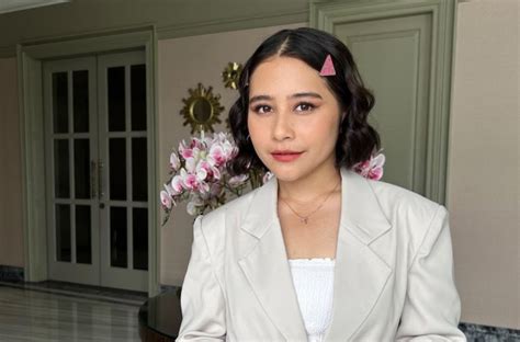 Prilly Latuconsina Buka Suara Bantah Punya Petshop Hingga Tudingan