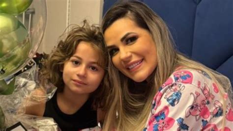 Deolane Bezerra Impressiona Ao Mostrar Fotos Da Festa Luxuosa Da Filha