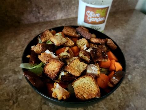 Simple And Easy Crouton Recipe Under 30 Minutes Delishably