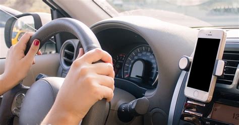 How To Reduce The Risks Of Phone Use While Driving Wirecutter