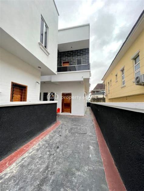 For Sale Super And Luxury Bedrooms Fully Detached Duplex For You