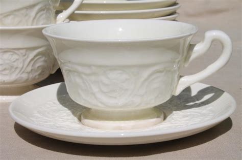 Vintage Wedgwood Creamware Ivory China Cups Saucers Patrician