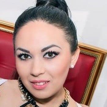 Busty Gya Babe Page Watch This Adult Model On FreeOnes