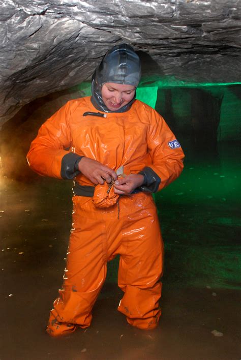 Гидрокомбинезон спелеолога - Урал-Экспедиция | UREX