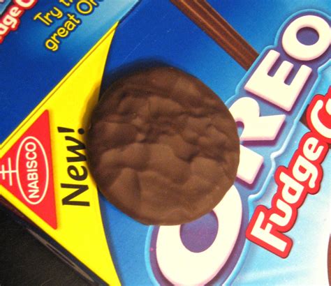 Crave Shiny New Product Review New Oreo Fudge Cremes