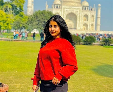 Lucky Rajor: The Name of Quintessence of Talent and Grace - Bollywood