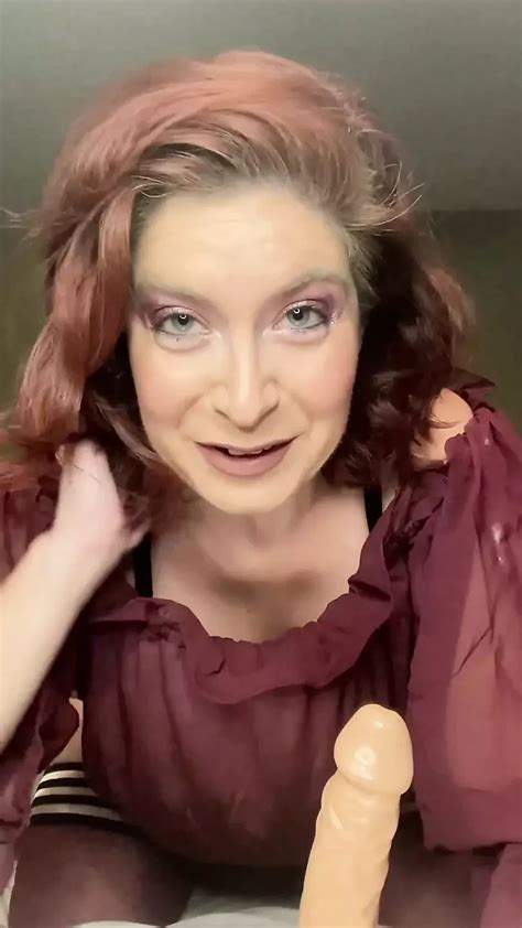 Following Instructions Amateur Amateur Porn Feat Elianna By FapHouse XHamster