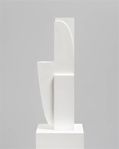 Minimalism In Art Sculpture