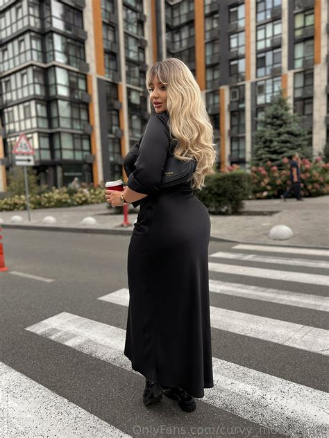 Curvy Model Kate Curvykate Nude OnlyFans Leaks The Fappening Photo FappeningBook