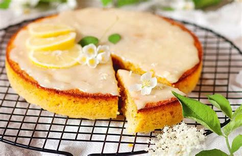 Recipe Lemon Cake With White Chocolate Elderflower Ganache