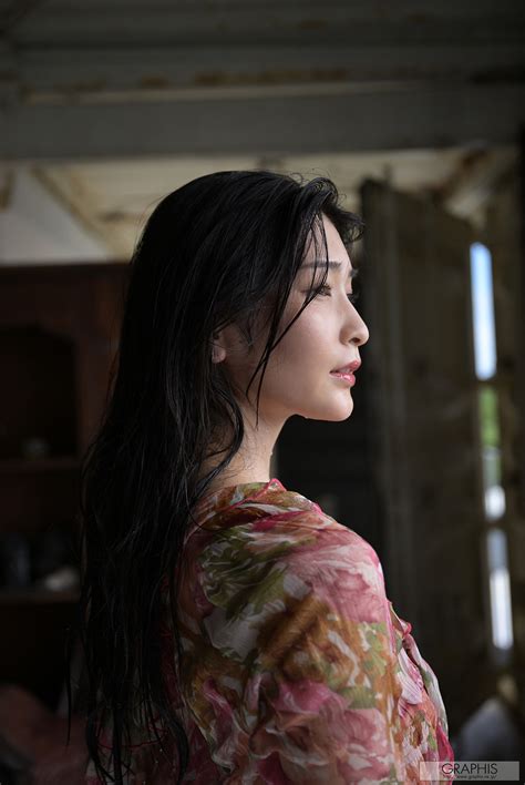 Graphis Suzu Honjo 本庄鈴 Feeling gra suzu ho Porn Pic