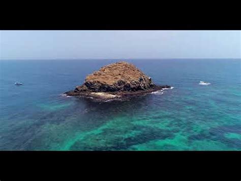 Fujairah Dibba Rock And Scuba Diving Near Snoopy Island YouTube