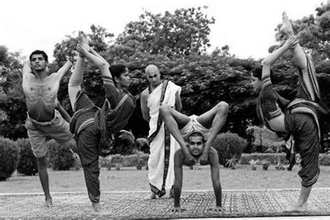 Experiencing The Practice Tirumalai Krishnamacharya The Father Of