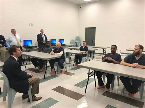 AG Beshear tours Kenton County Detention Center, speaks with inmates in