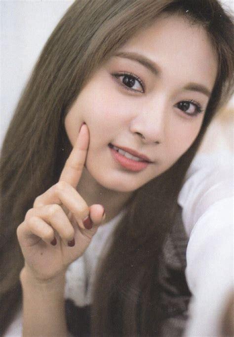 Twice Tzuyu Dicon Mini Photobook Scan