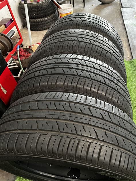 Bộ lốp lướt 275/50r21 hãng Dunlop's nhật gai còn đẹp 95% - Vành Lốp Ô ...